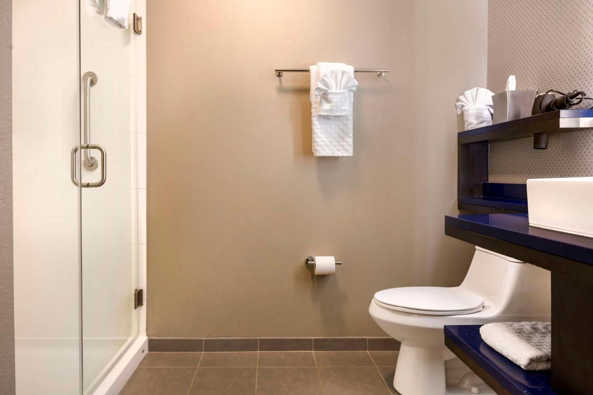 Glo Hotel Asheville-Blue Ridge Parkway Bagian luar foto
