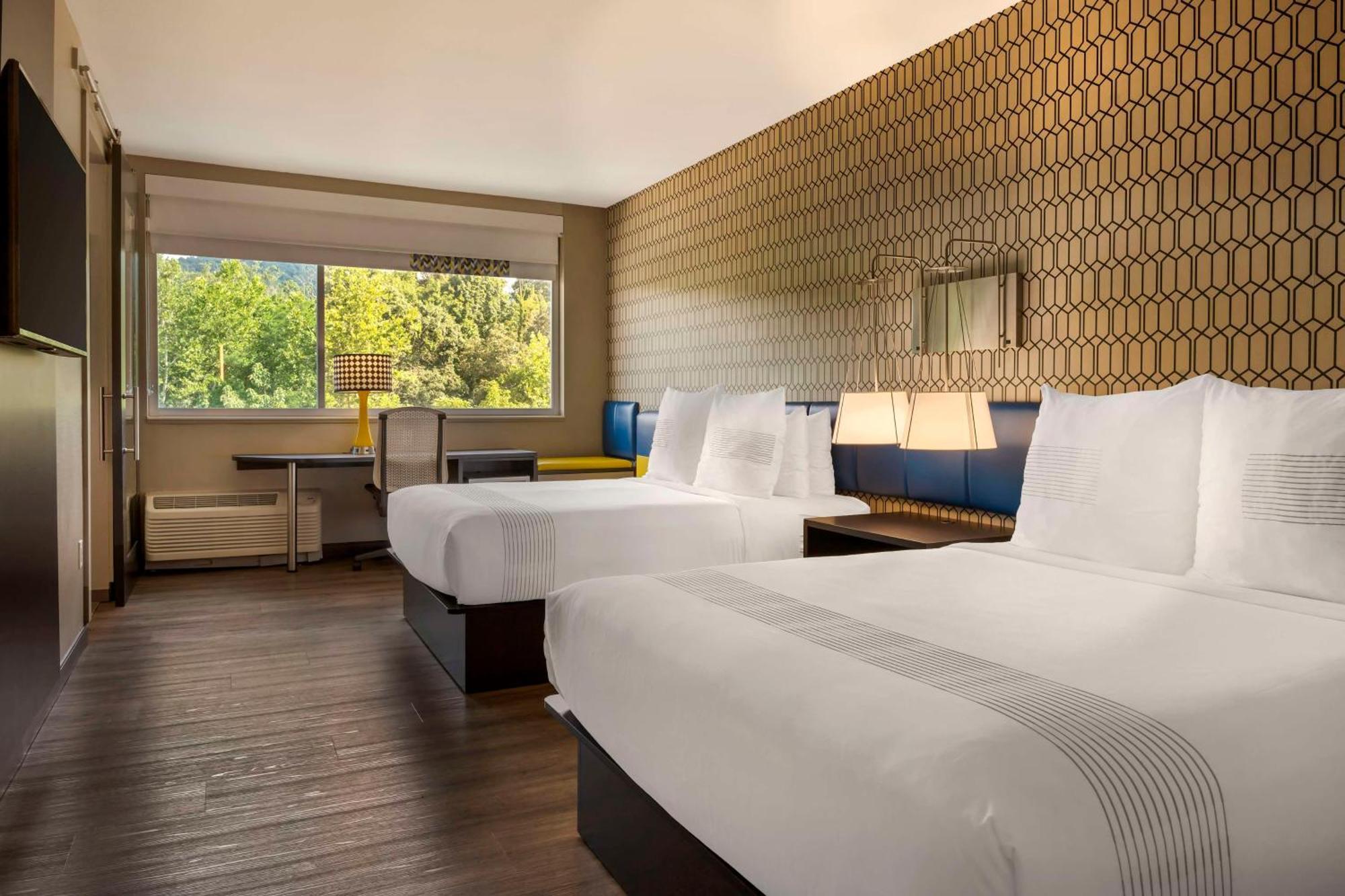 Glo Hotel Asheville-Blue Ridge Parkway Bagian luar foto