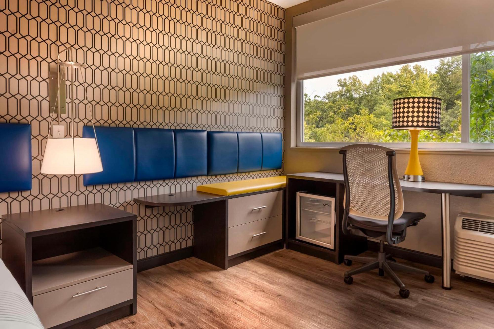 Glo Hotel Asheville-Blue Ridge Parkway Bagian luar foto